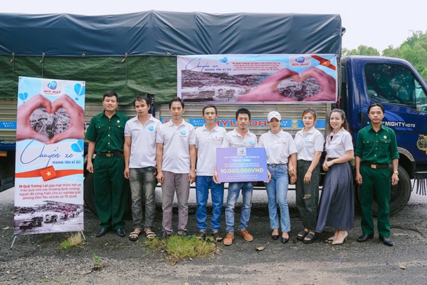 Hỗ trợ khách hàng xuất sắc